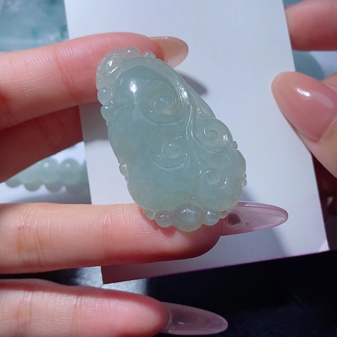 未镶嵌定制翡翠翡翠