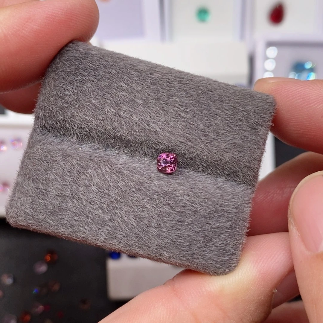 裸石尖晶石0.44ct 天然尖晶石