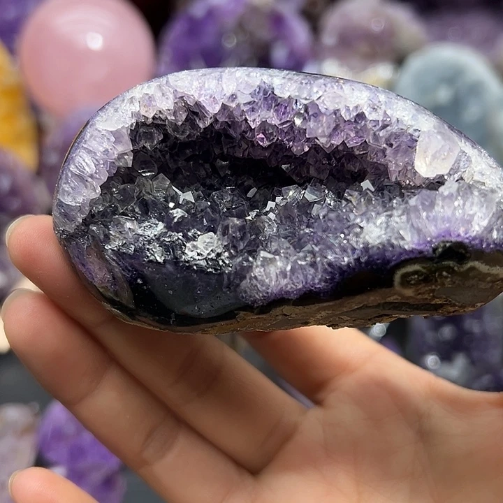 珠宝半成品水晶未镶嵌