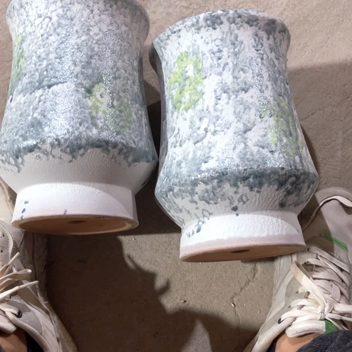 紫砂花盆口径16高度24两只正品