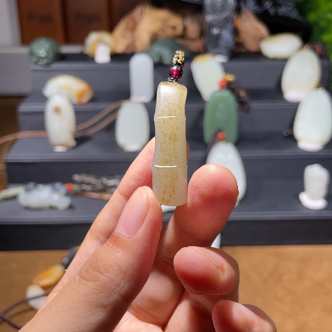 和田玉（青玉）未镶嵌手链