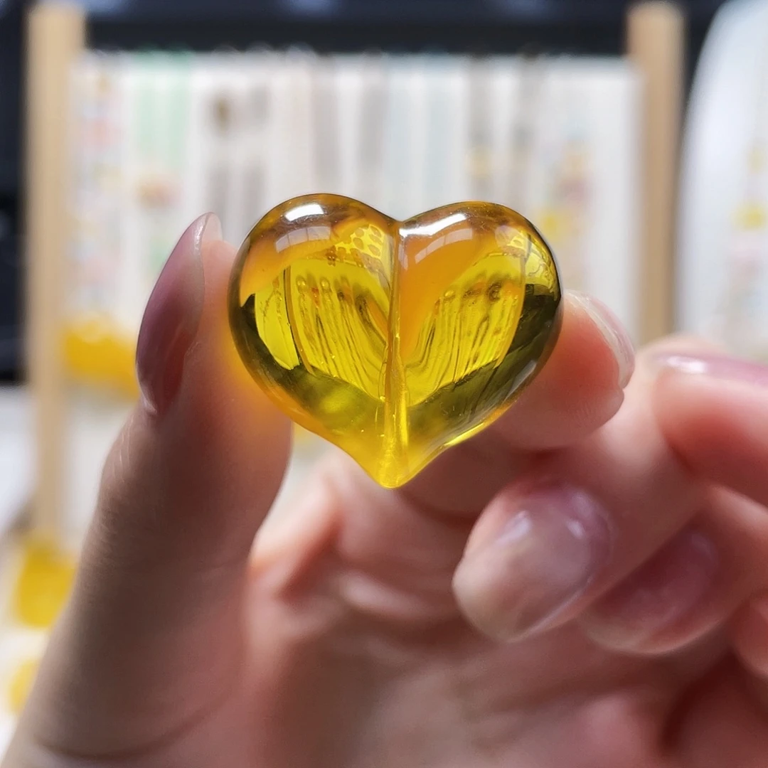 金珀未镶嵌裸石金珀吊坠