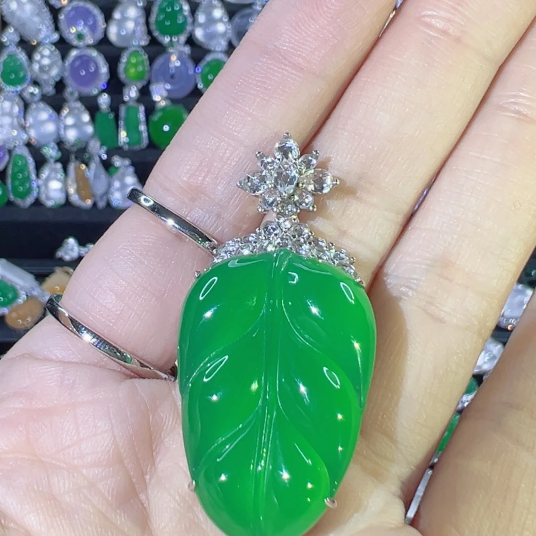 玛瑙/玉髓银S925镶嵌颈饰