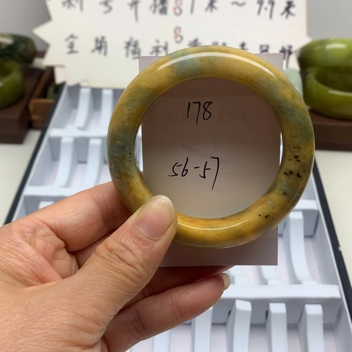 未镶嵌蛇纹石玉手镯