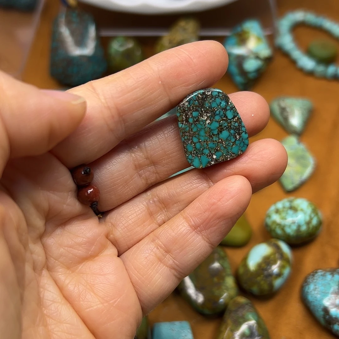 无***儿玛瑙/玉髓未镶嵌吊坠