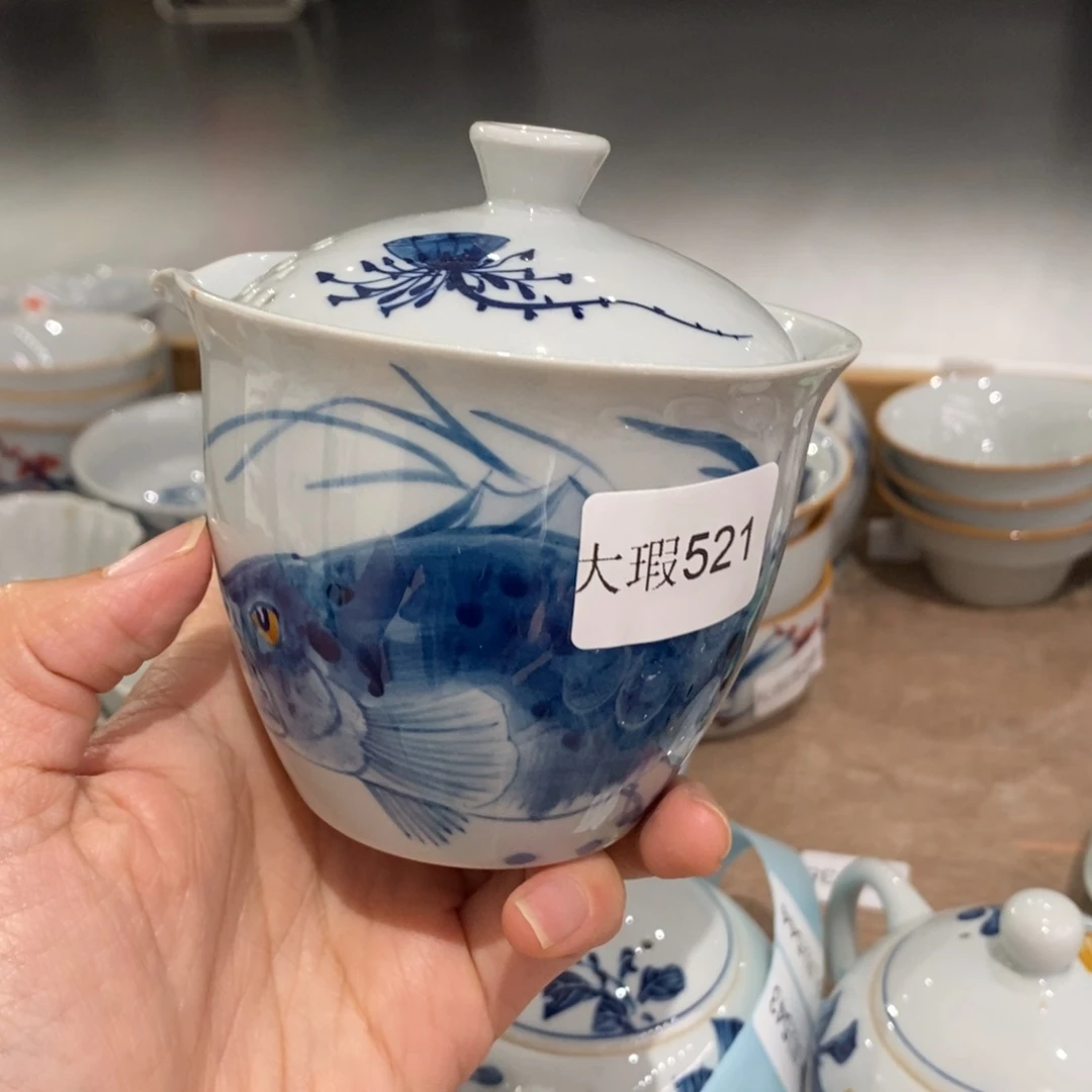 釉下手绘茶具微瑕