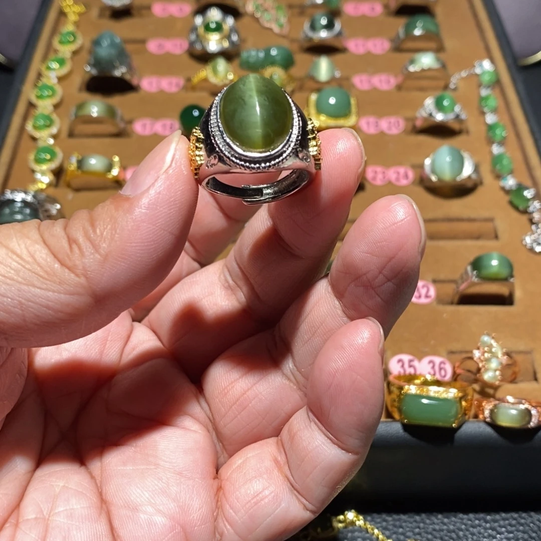 和田玉未镶嵌戒指