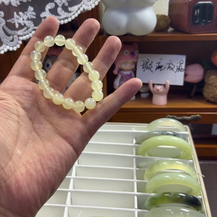 蛇纹石玉未镶嵌手镯515