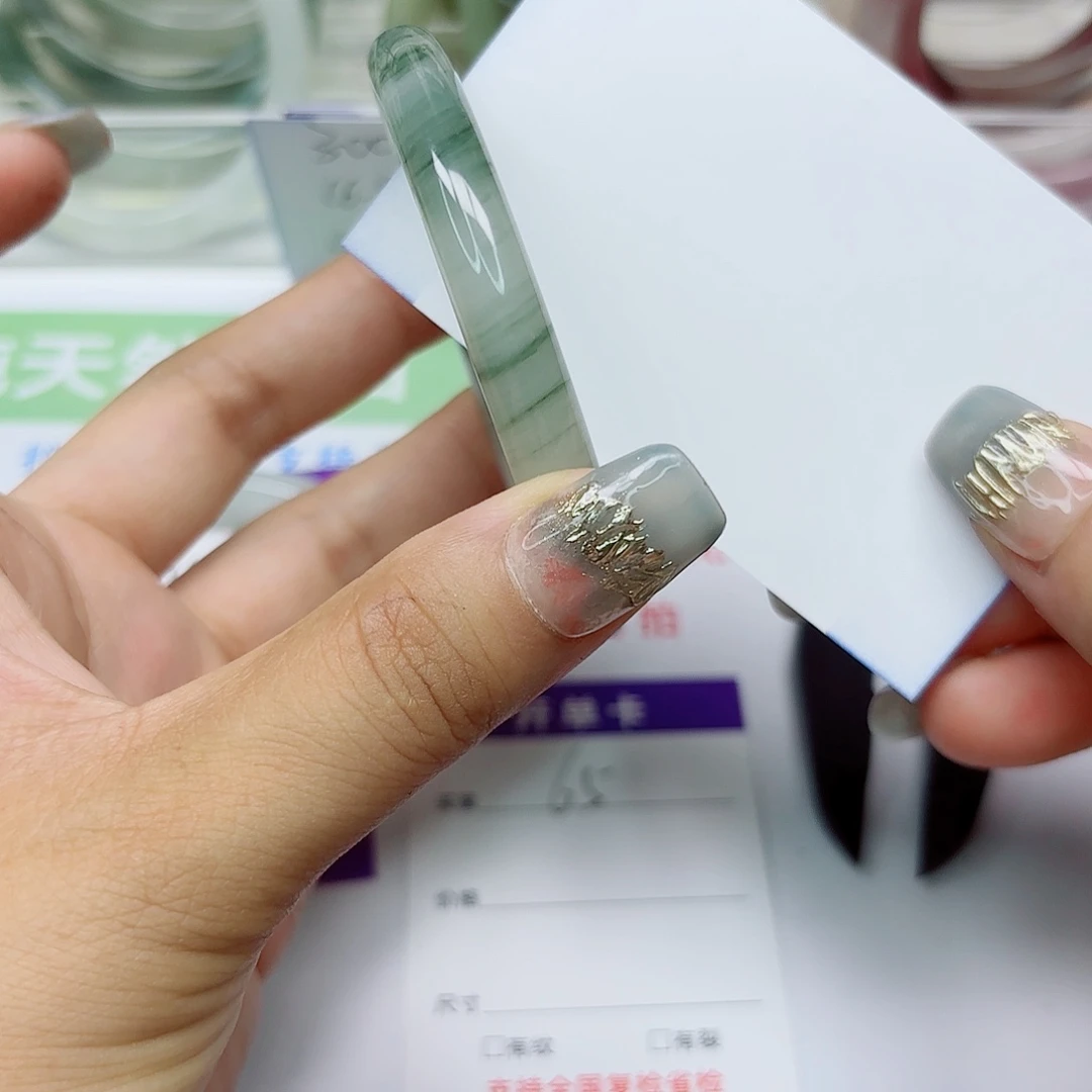 未镶嵌手镯石英质玉65/5857