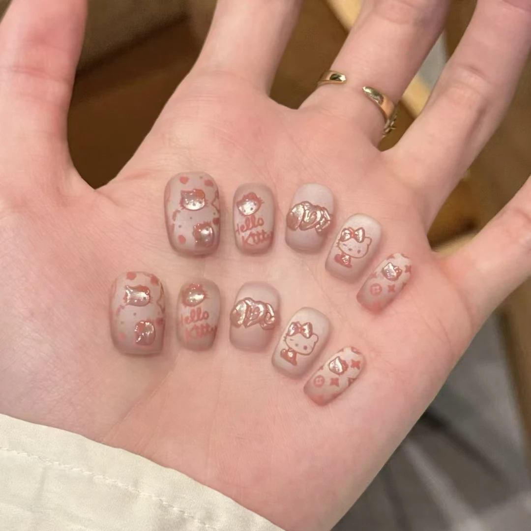 【粉色】猫眼穿戴甲立体点缀少女显白手工美甲