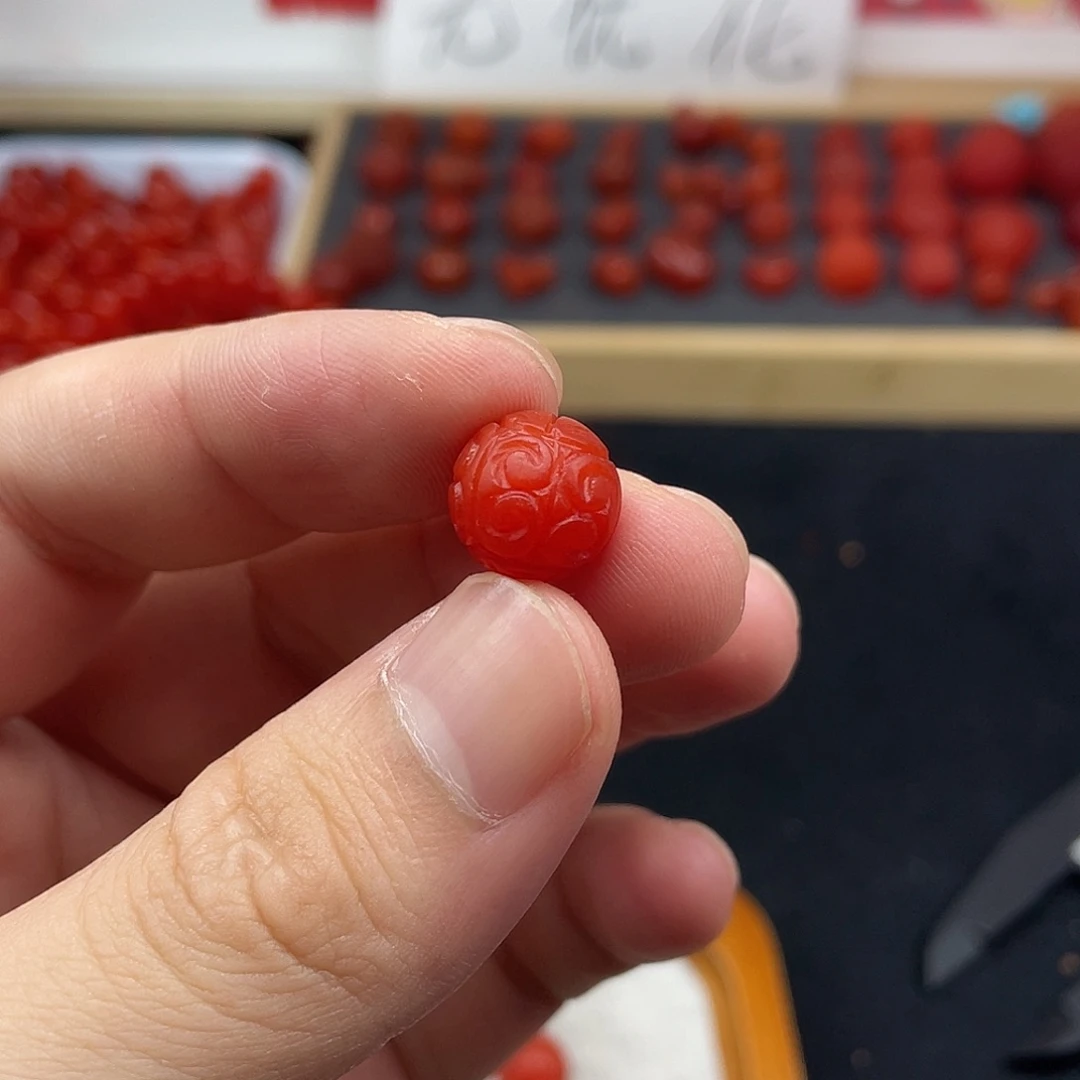 南红玛瑙11号保山锦红哑光卡12回纹珠未镶嵌