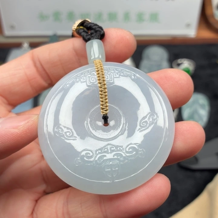 翡翠未镶嵌挂件天然翡翠