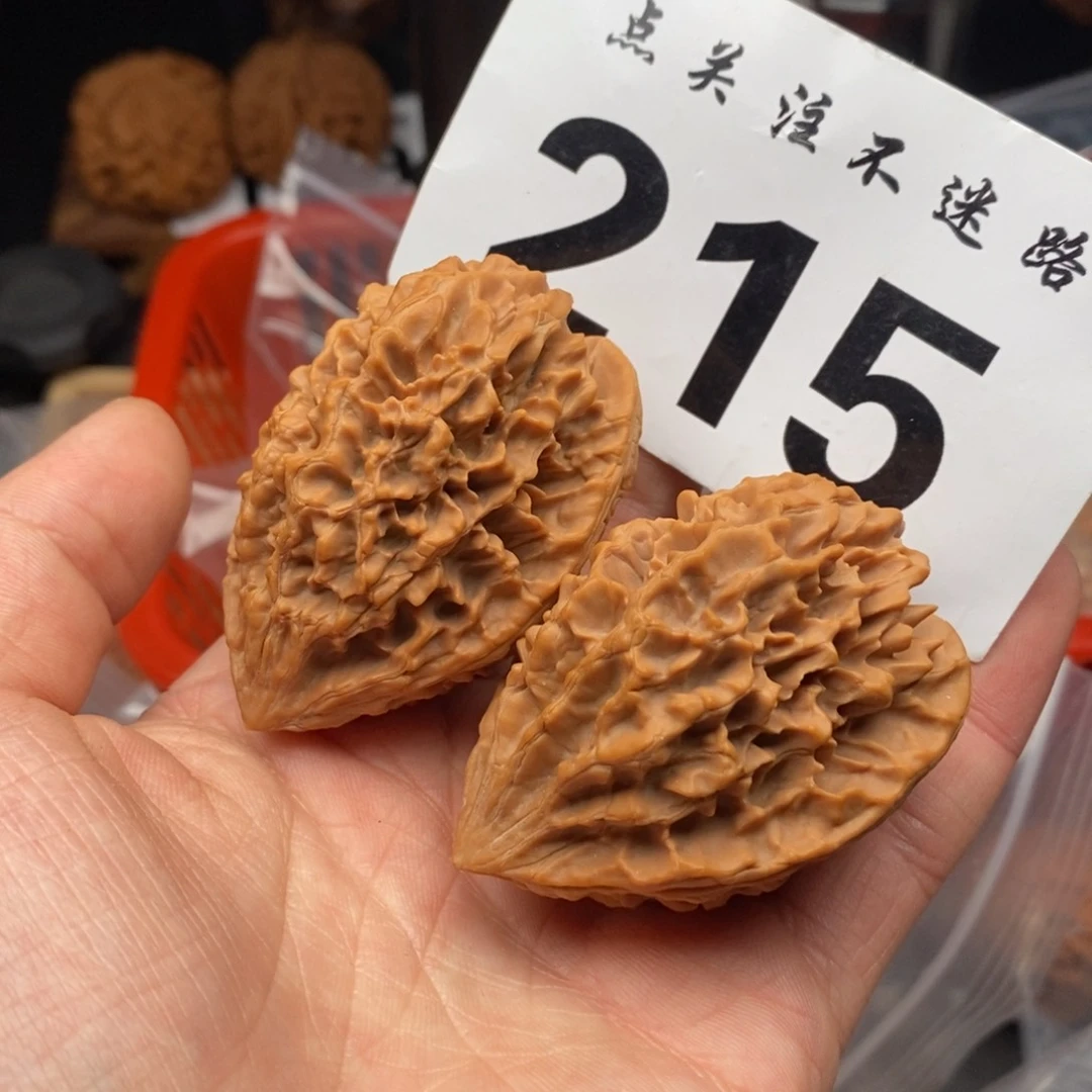 文玩核桃吊坠42招财鼠