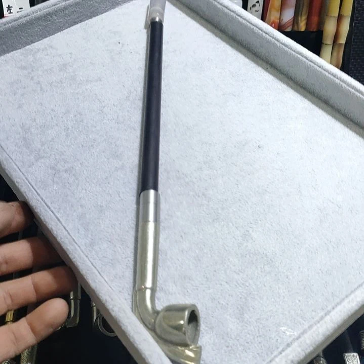 榜***。旱烟袋白玛瑙烟嘴白铜1.7锅总长30厘米左右