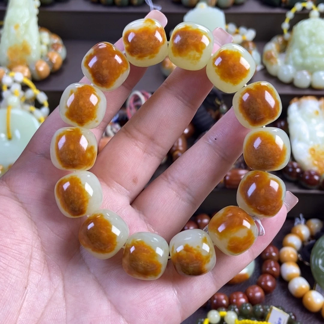 透闪石质玉未镶嵌手串