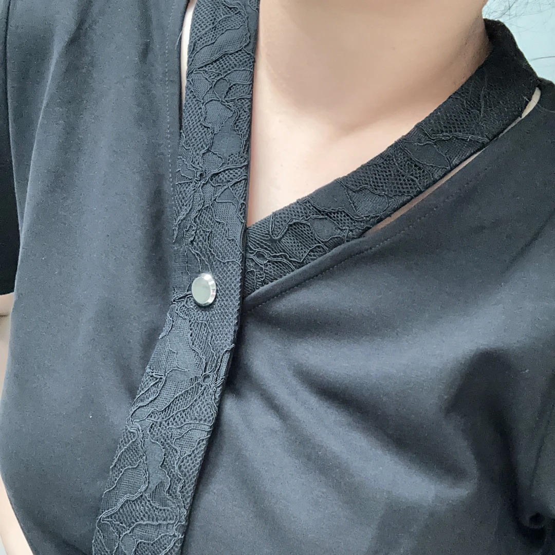 【西西】蕾丝领带T