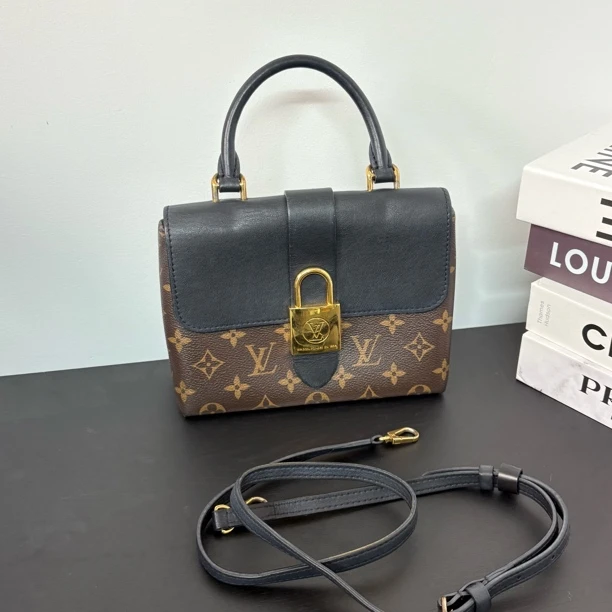 95新 LouisVuitton/路易威登 老花拼黑锁头手提斜挎包dn