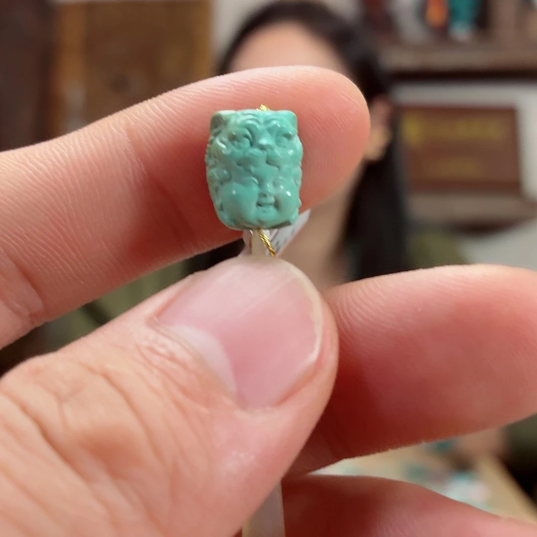 未镶嵌绿松石珠宝奇石