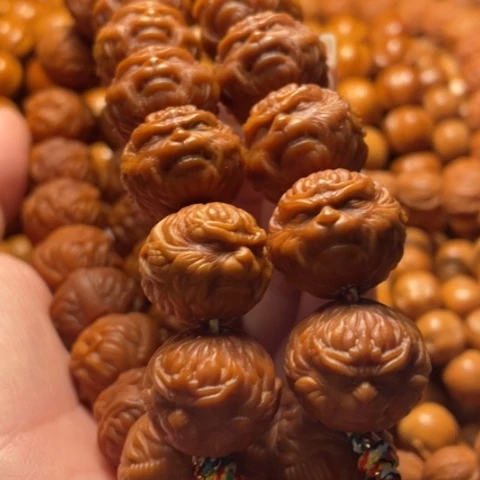 手串猴头核桃顺**然舞台