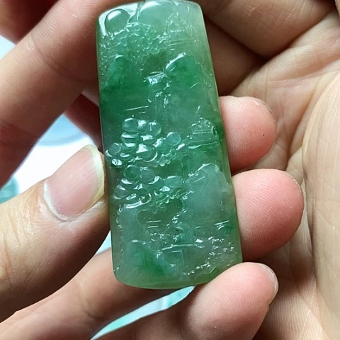 颈饰未镶嵌翡翠少*缅甸翡翠手工山水牌