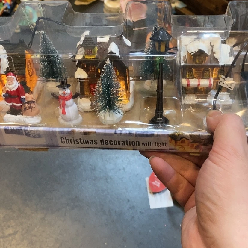 【闪购商品】树脂工艺品摆件等产品