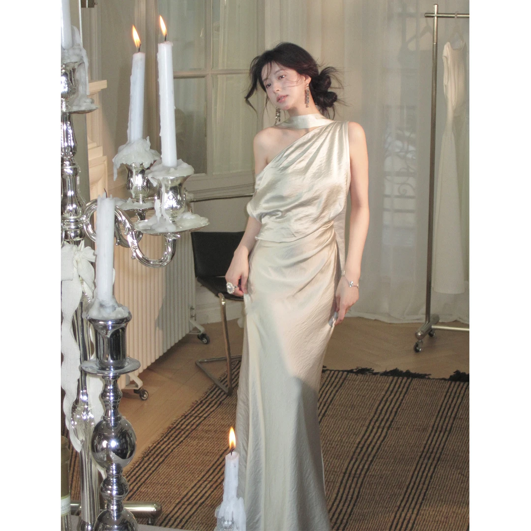 从一时刻【清贵感】多穿领斗篷or削肩缎面鱼尾裙CY-S25130