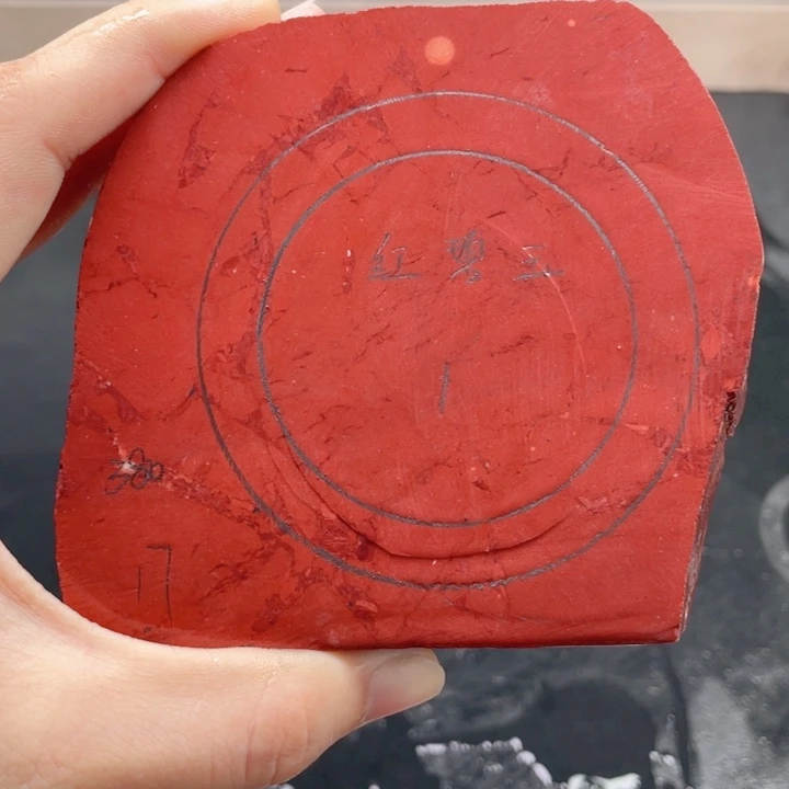 石英质玉未镶嵌手镯定制