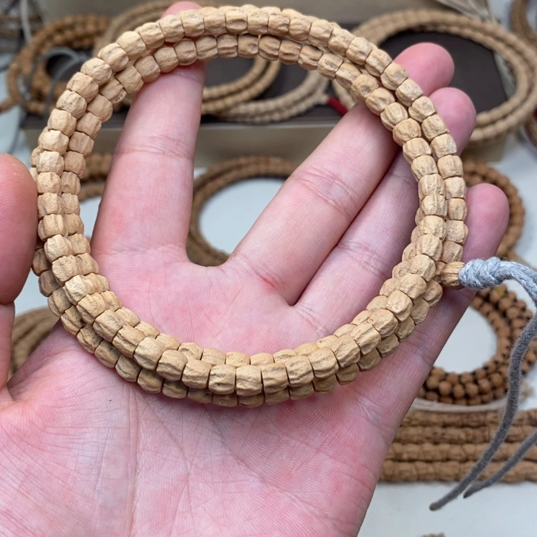 柏香籽/百香籽吊坠