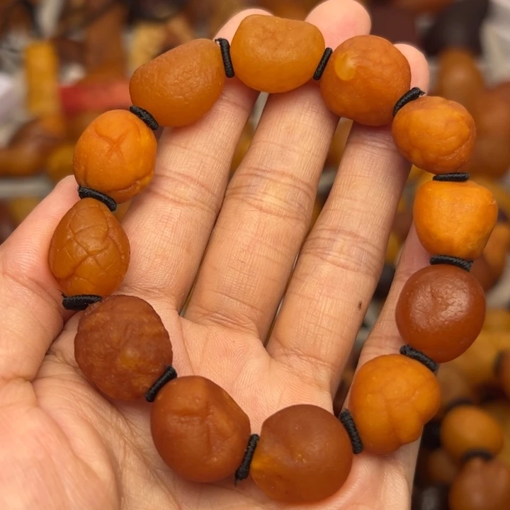 琥珀颈饰未镶嵌天然蜜蜡