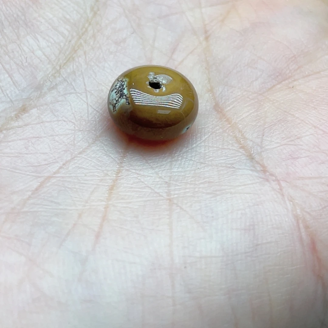 南红玛瑙未镶嵌珠宝奇石