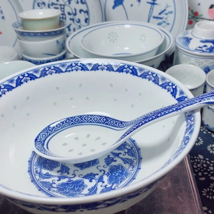 青花玲珑8寸汤碗牡丹花带勺子