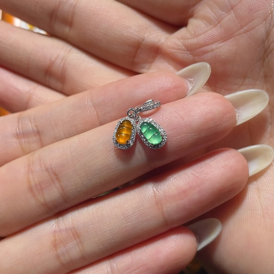 翡翠18K金镶嵌吊坠(不含链)