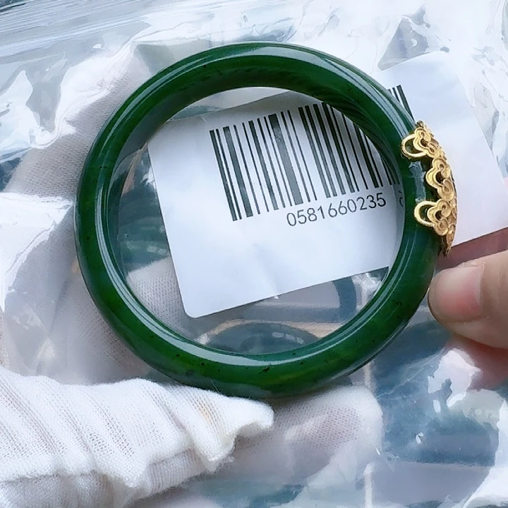 和田玉（碧玉）手镯未镶嵌6364