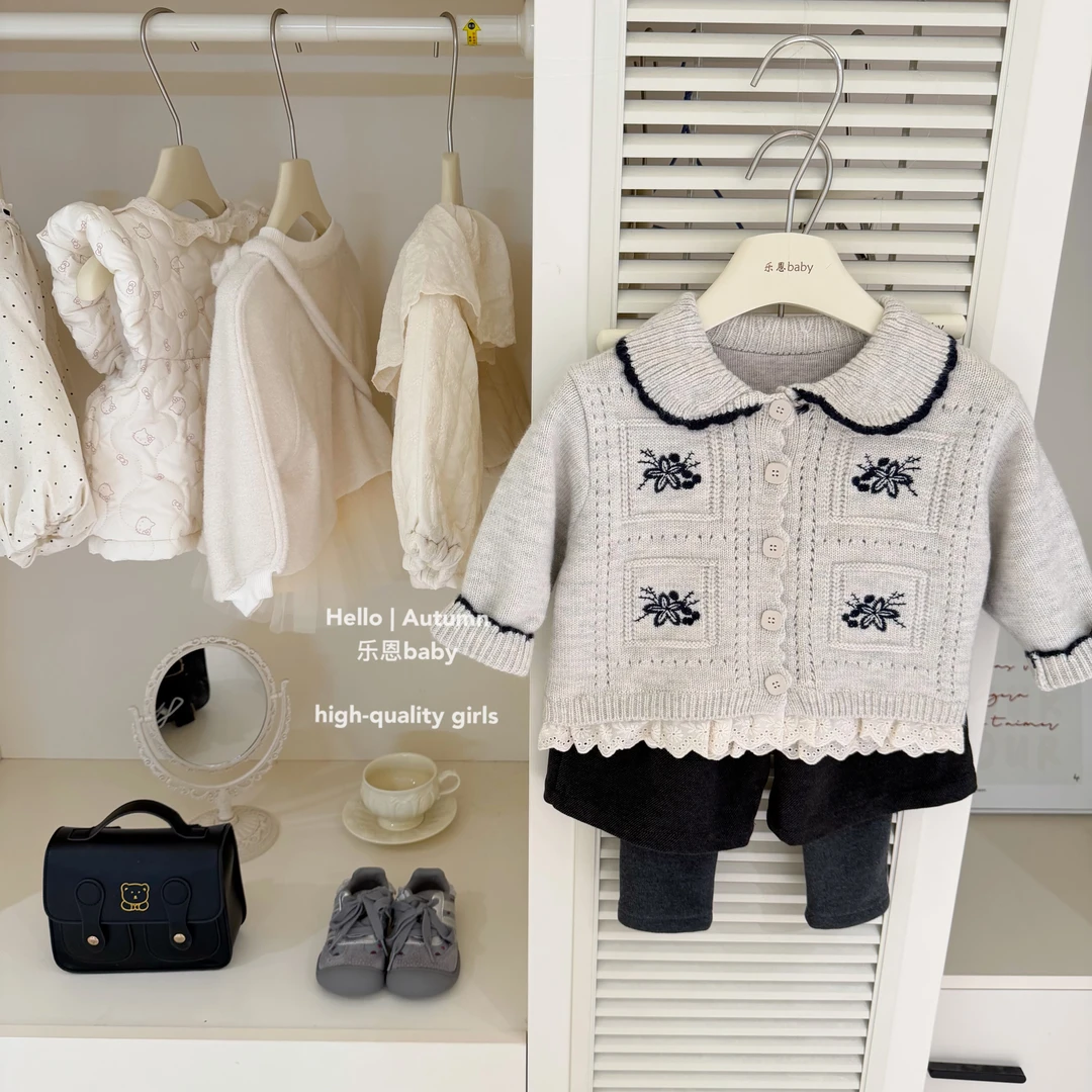 【乐恩童装】原创设计秋冬女童加厚绣花开衫毛衣加绒花边打底裤套