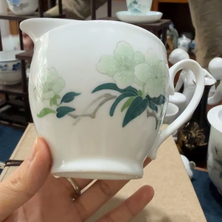 醴陵手绘梨花奶杯公道杯
