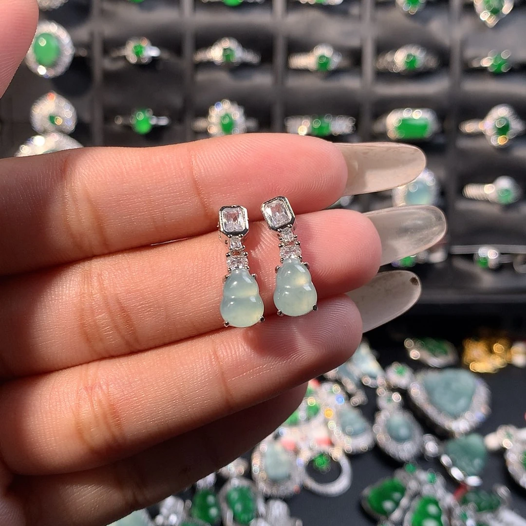 翡翠未镶嵌耳饰耳钉