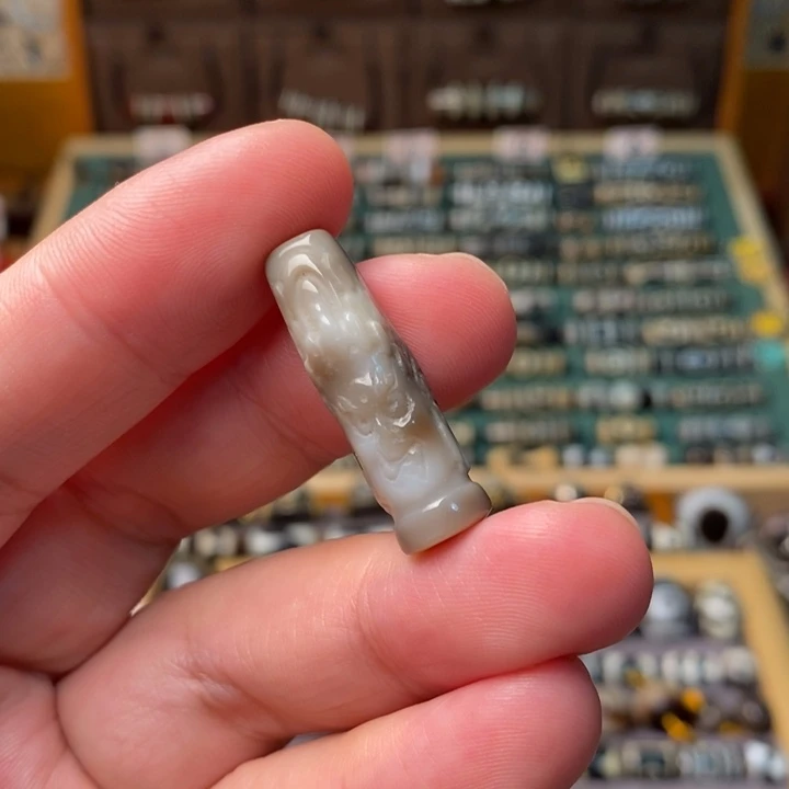 未镶嵌玛瑙/玉髓珠宝半成品