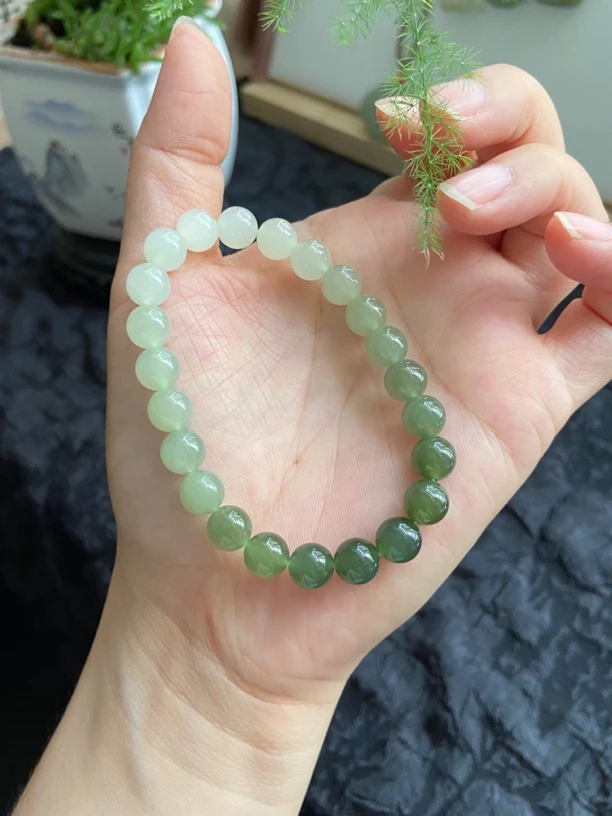 七七专属推荐-和田玉渐变单圈卡8女士精致百搭多样性发货拍一发一