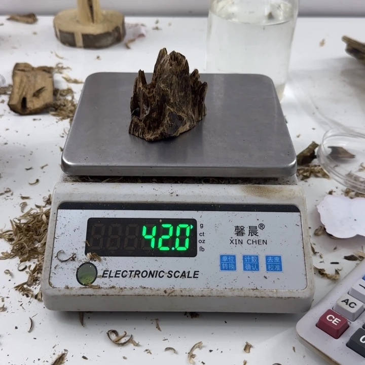 沉香沉香碎屑绿绮楠沉香42克