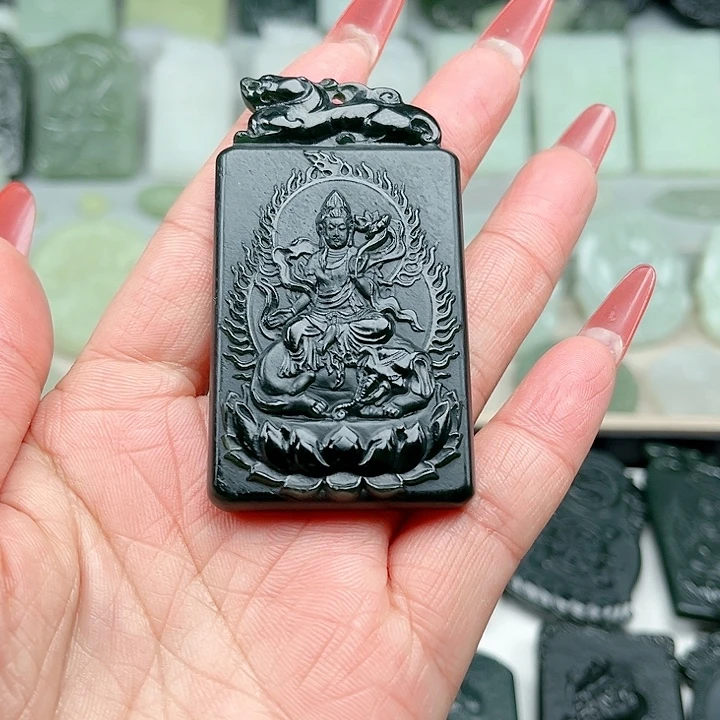 豆***汤和田玉未镶嵌颈饰