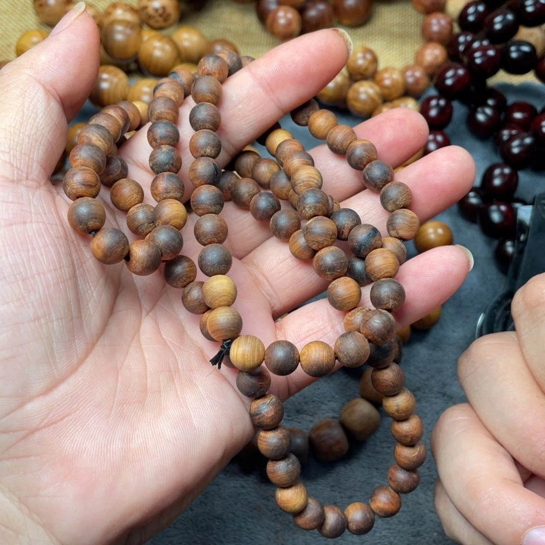 f***3柏木（崖柏）无事牌0.8太行骨料瑕疵珠