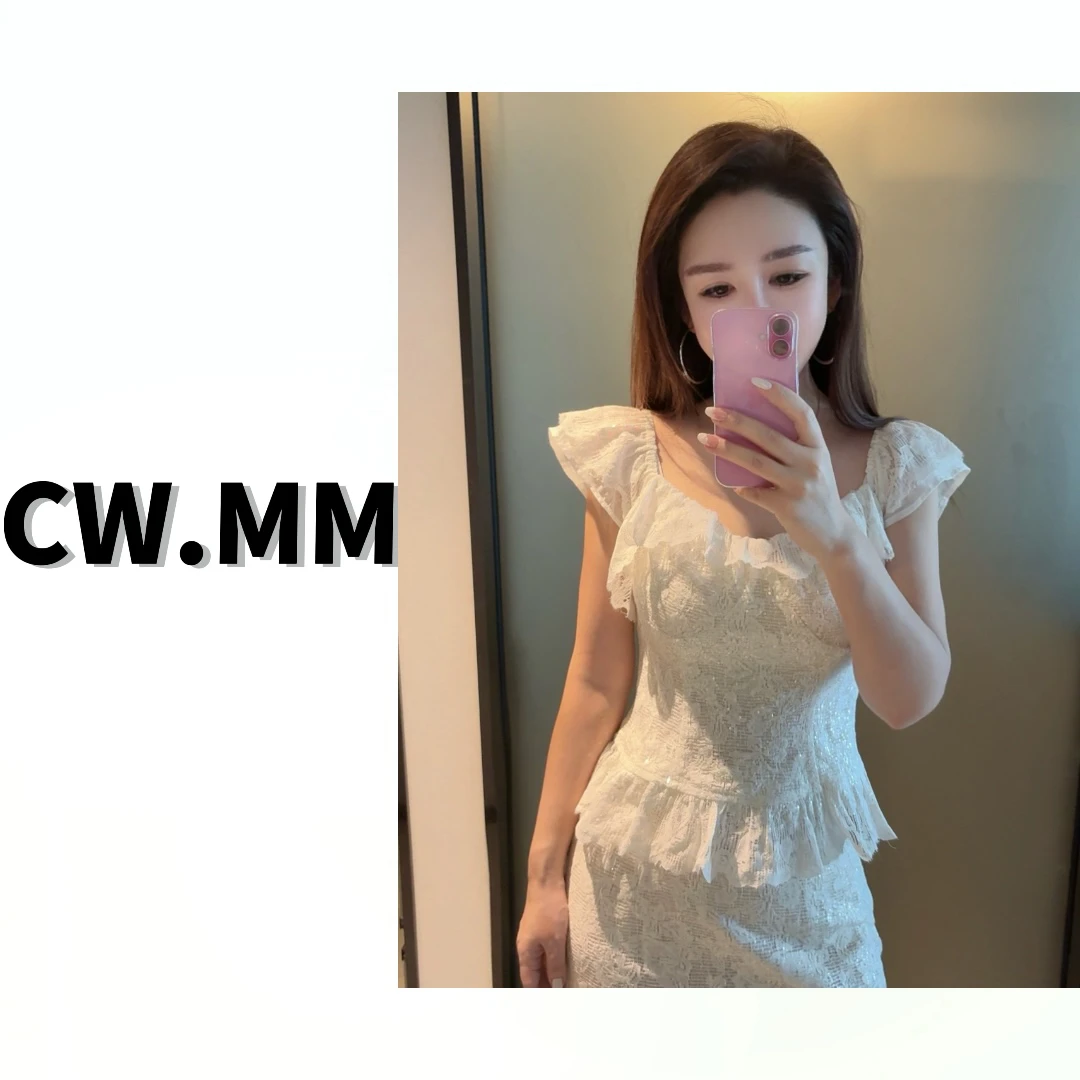 CW.MM 白色重工小飞袖绣花收腰显瘦荷叶上衣