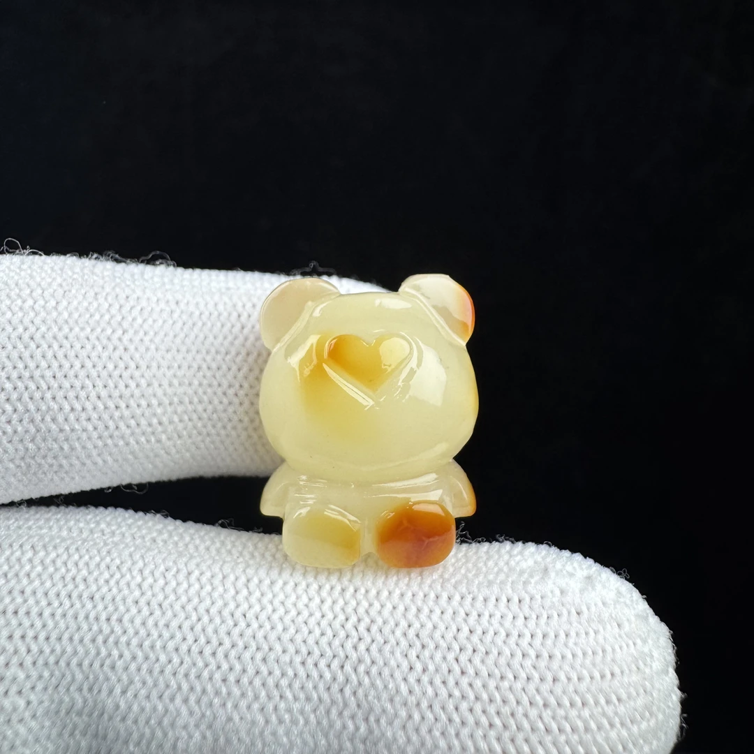 D3040【微瑕】天然原矿蜜蜡 雕刻小熊17*21.3mm支持复检假一罚十