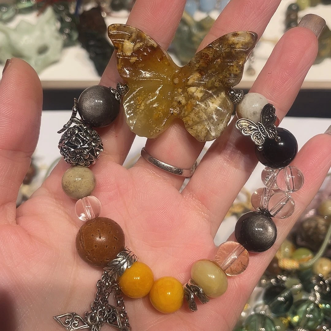 蛇纹石玉合金颈饰