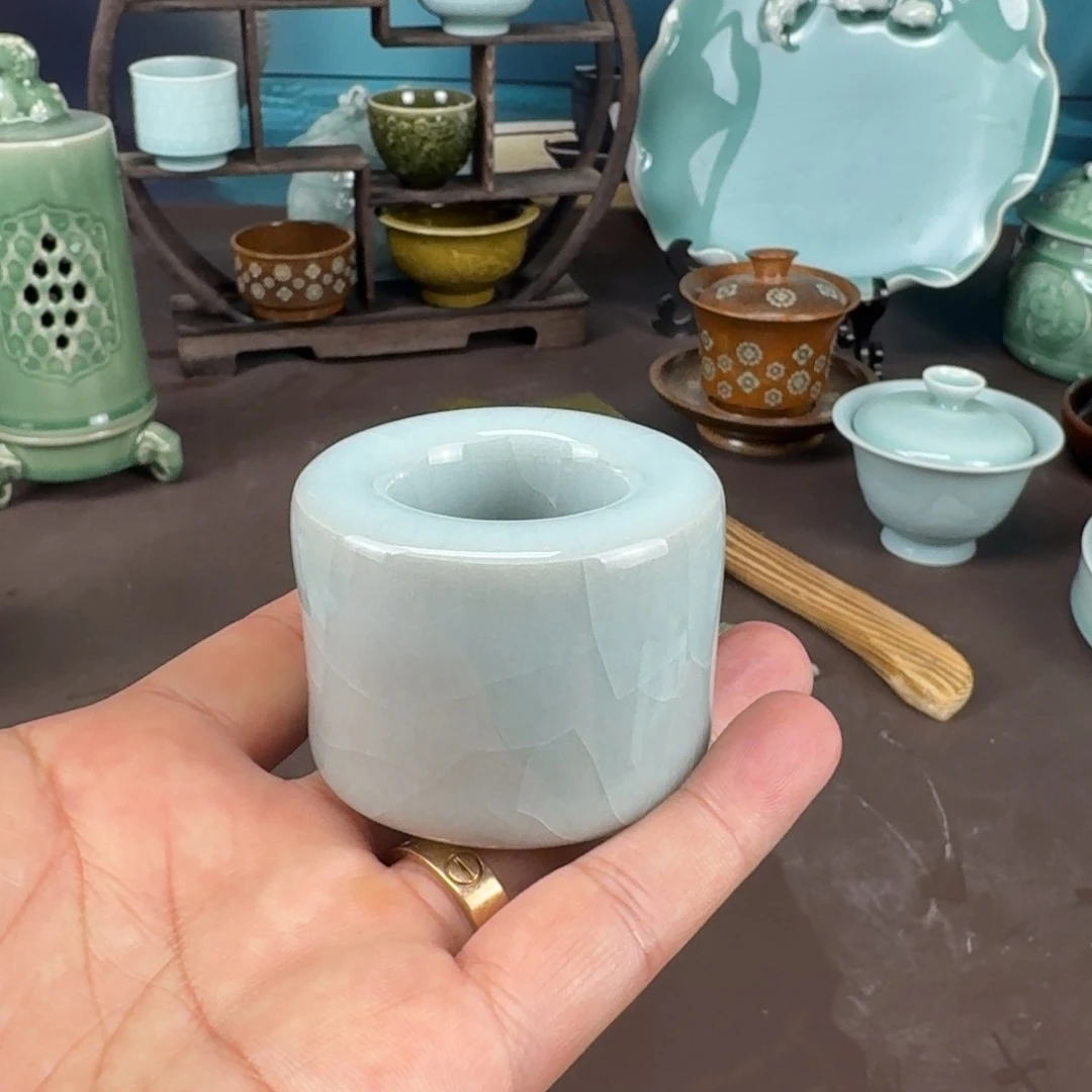 杯龙泉青瓷茶具微瑕