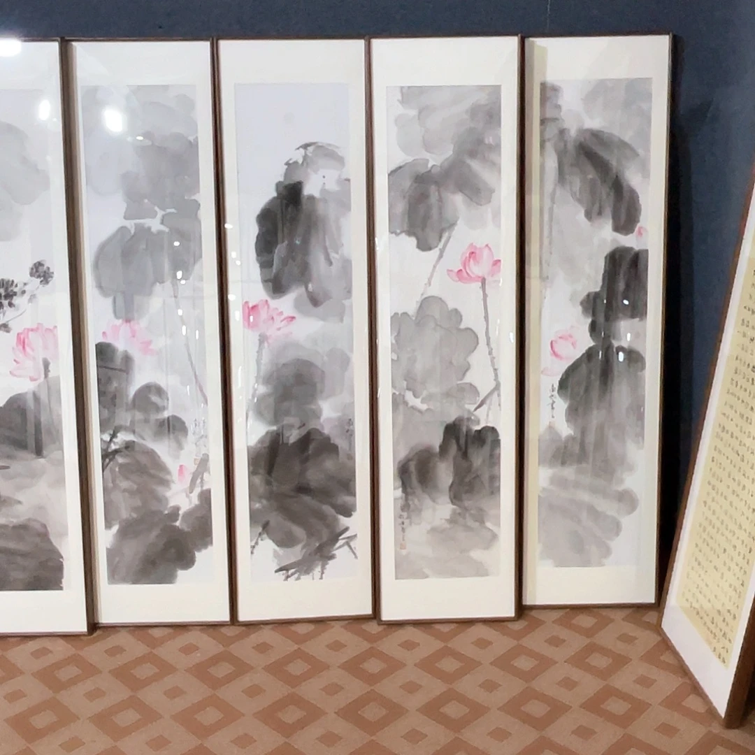 国画手绘画作品带框
