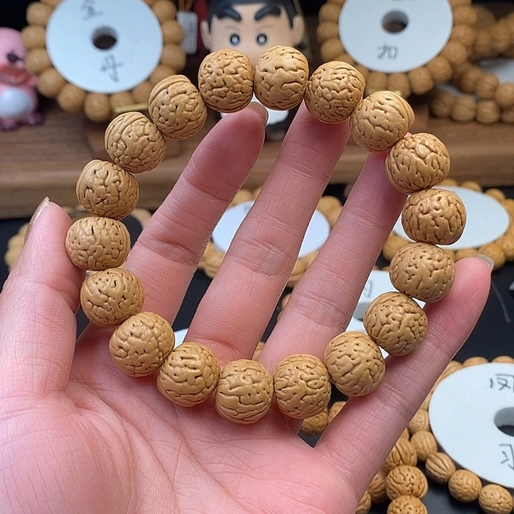 桃核手串沙*金丹15.5 抛光（尺寸誤差0.5之間）
