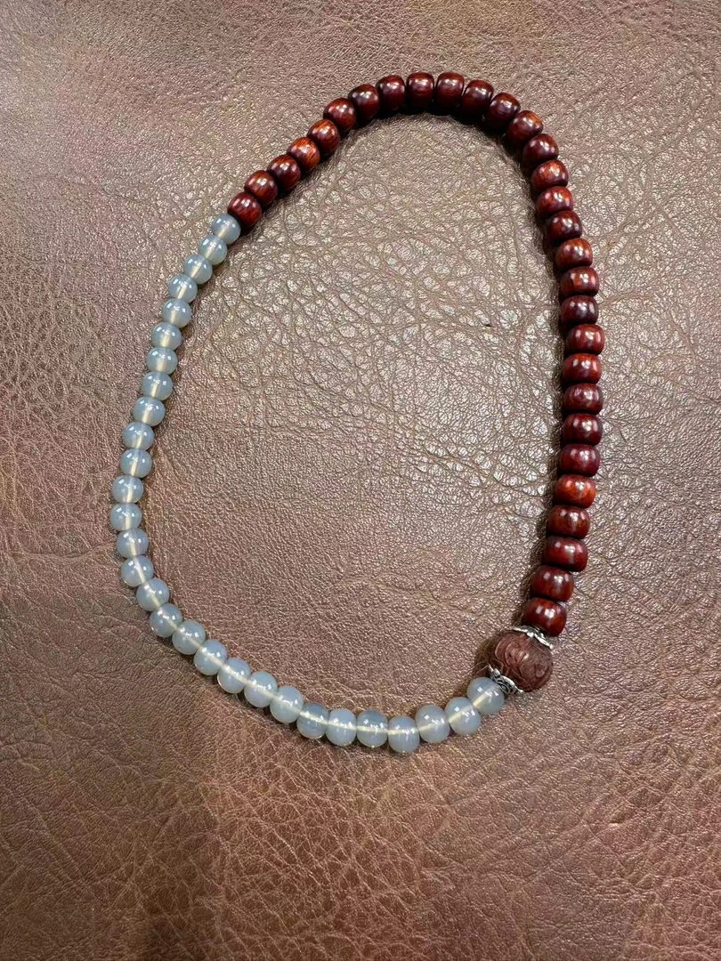 XD682精美手串无礼盒