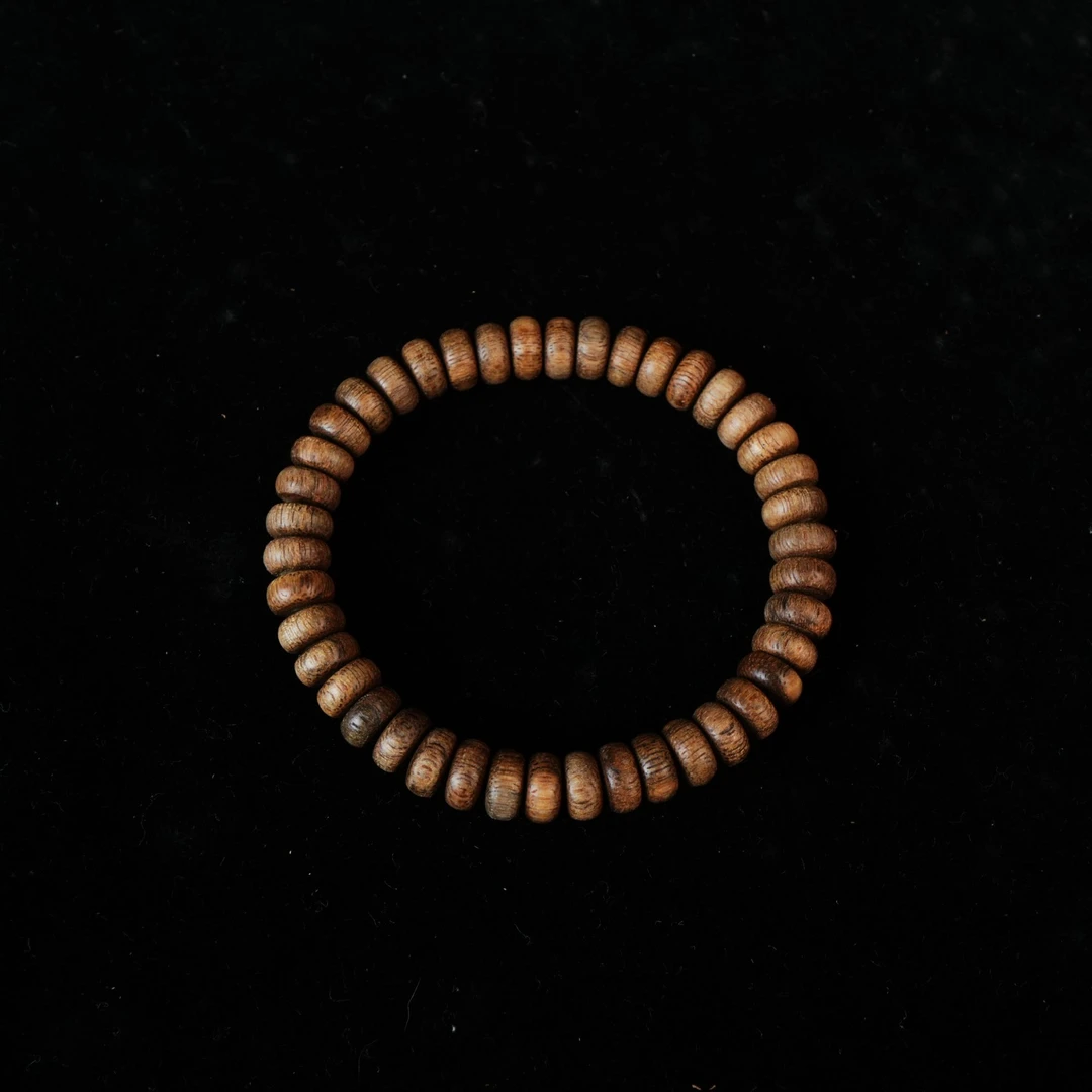 6175 马来西亚沉香粗纹灯笼手串 0.86x0.46cm 5.58g