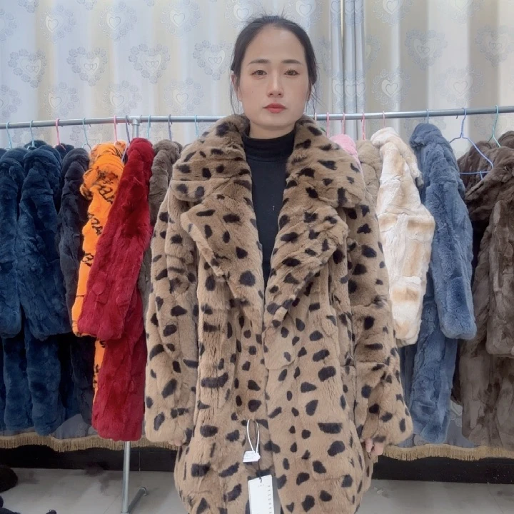 静*咖色豹点大翻领2xl